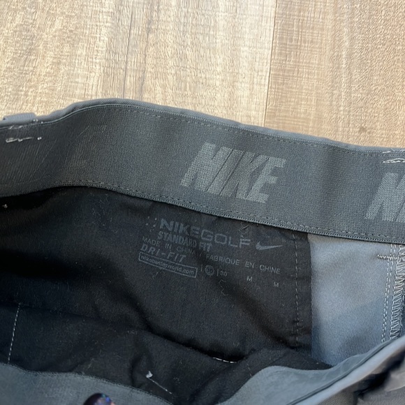 Nike Golf Men's Standard Fit Shorts - Picture 2 of 3
